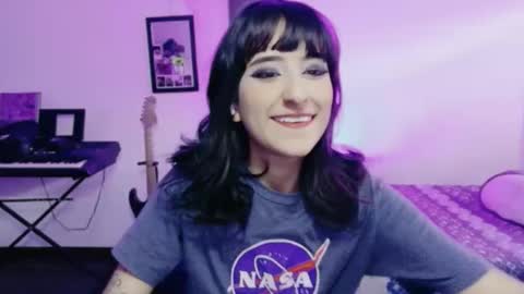 Atenea online show from 03-15-26, 07:09