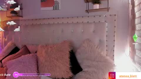 Snapshot of atenea_klett_ chatting on 07-21-26, 01:46 ATENEA online show from 07-21-26, 01:46