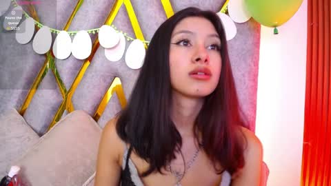 Athenea online show from 04-08-26, 02:11