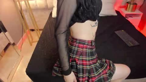 atenea velle online show from 02-19-26, 02:13
