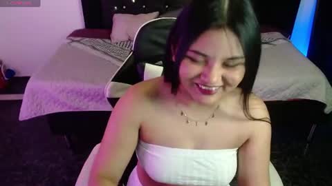 Snapshot of athena_snaw chatting on 08-01-26, 03:50 athena_snaw online show from 08-01-26, 03:50