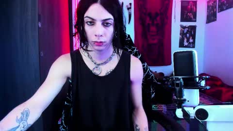 athenauwu online show from 11-10-25, 04:44