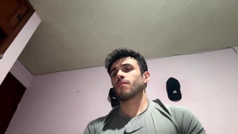 Snapshot of athlete_boy22 chatting on 04-12-26, 11:15 Atlas online show from 04-12-26, 11:15
