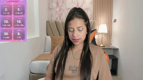 Snapshot of atiena_ chatting on 04-14-26, 06:47 Atiena online show from 04-14-26, 06:47