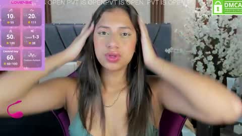 Snapshot of atiena_ chatting on 04-22-26, 07:26 Atiena online show from 04-22-26, 07:26