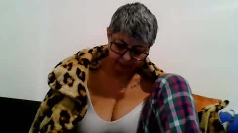 Snapshot of atikaarea chatting on 12-27-24, 03:04 atikaarea online show from 12-27-24, 03:04