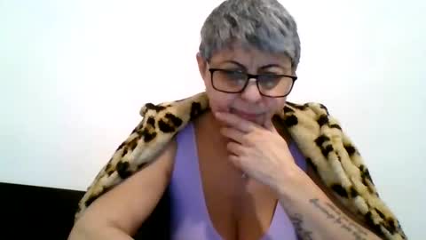 Snapshot of atikaarea chatting on 12-30-24, 02:19 atikaarea online show from 12-30-24, 02:19