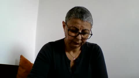 Snapshot of atikaarea chatting on 01-17-25, 10:22 atikaarea online show from 01-17-25, 10:22