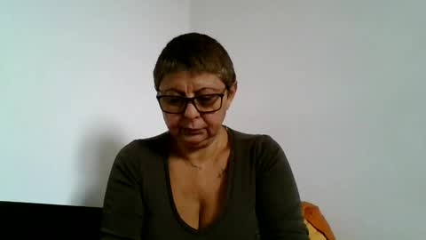 Snapshot of atikaarea chatting on 10-06-25, 09:51 atikaarea online show from 10-06-25, 09:51