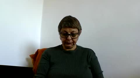 Snapshot of atikaarea chatting on 10-29-25, 09:33 atikaarea online show from 10-29-25, 09:33