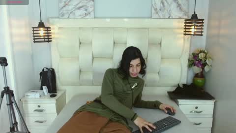 Snapshot of atley_dolly_ chatting on 04-07-26, 09:37 ATLEY online show from 04-07-26, 09:37