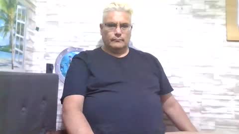A online show from 06-08-26, 09:09