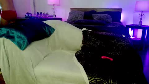 Aubree  Shae online show from 11-08-25, 03:45