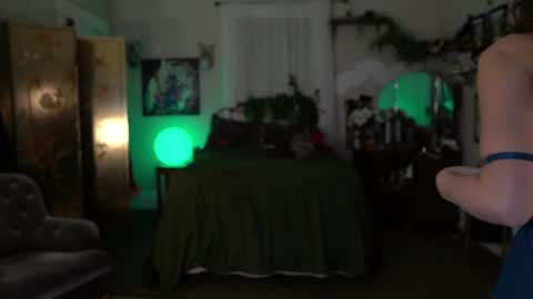 Snapshot of audrey_ chatting on 12-24-24, 05:38 Audrey online show from 12-24-24, 05:38