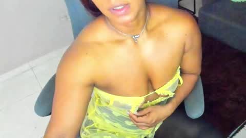 Snapshot of audry_montero1 chatting on 10-02-25, 08:27 Audry online show from 10-02-25, 08:27