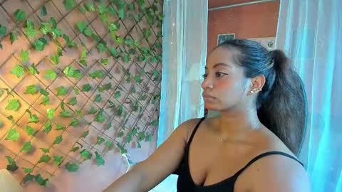 Snapshot of audry_montero1 chatting on 11-01-25, 06:43 Audry online show from 11-01-25, 06:43