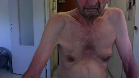Snapshot of auguste688483 chatting on 06-20-26, 01:47 auguste688483 online show from 06-20-26, 01:47