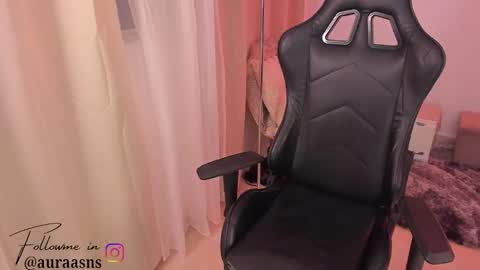 Snapshot of aura_sensual chatting on 02-03-26, 02:53 . online show from 02-03-26, 02:53