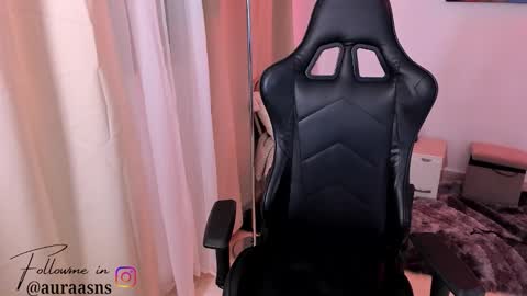 Snapshot of aura_sensual chatting on 02-08-26, 12:03 . online show from 02-08-26, 12:03