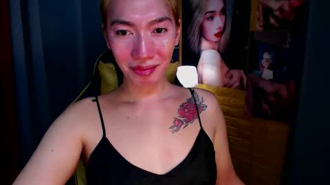 Miss awra online show from 11-12-25, 06:25