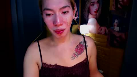 Miss awra online show from 12-14-25, 05:46