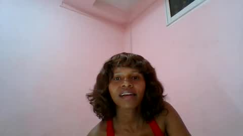 Snapshot of aurelia107 chatting on 07-09-26, 09:08 aurelia107 online show from 07-09-26, 09:08