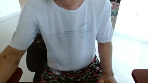 Aureliano online show from 04-25-26, 09:56