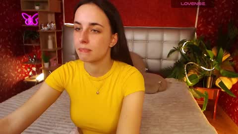 Snapshot of aurora_aksness chatting on 03-03-25, 10:38 Aurora online show from 03-03-25, 10:38