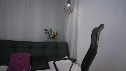 Snapshot of aurora_ath chatting on 12-06-24, 04:03 Aurora ath online show from 12-06-24, 04:03