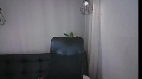 Snapshot of aurora_ath chatting on 01-10-25, 04:12 Aurora ath online show from 01-10-25, 04:12