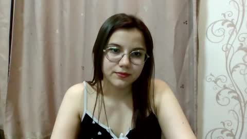 Kiara Xanthe online show from 04-26-26, 08:06