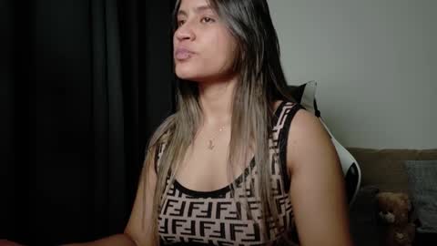 aurora_collins08 online show from 04-06-26, 03:24