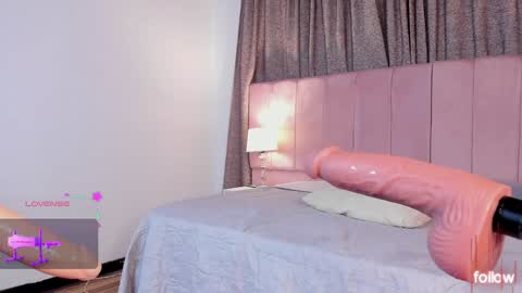 aurora_divine online show from 01-08-25, 11:30