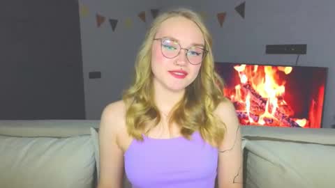 Kate online show from 12-09-24, 03:44