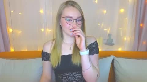 Kate online show from 03-12-25, 05:17