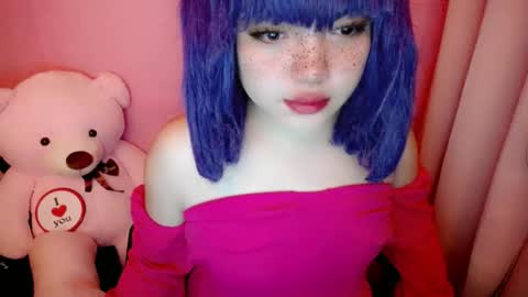 cute online show from 02-18-26, 11:22