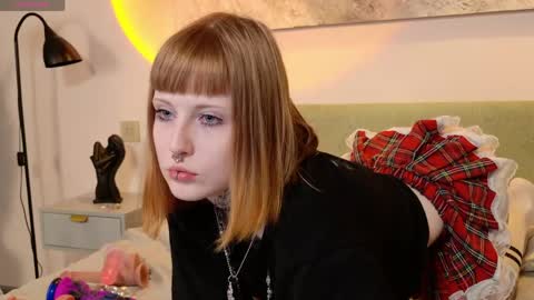 Serena online show from 04-18-26, 08:29