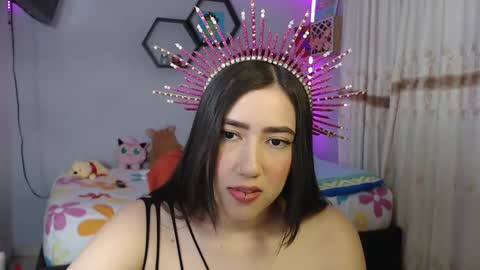 Snapshot of aurora_shy_ chatting on 02-20-25, 11:21 Aurora online show from 02-20-25, 11:21