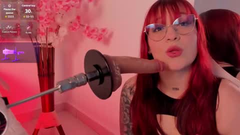 Snapshot of aurora_sweet2 chatting on 12-02-25, 11:34 Madison online show from 12-02-25, 11:34