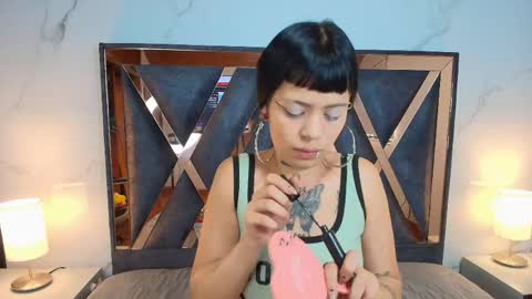 Aurora Diaz online show from 04-28-26, 11:59