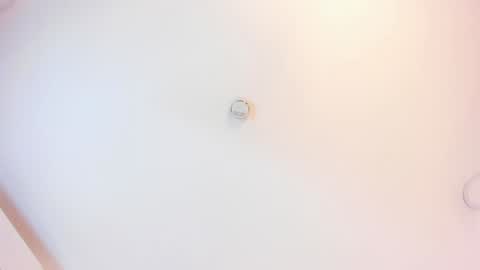 Snapshot of auroradurand chatting on 01-12-25, 12:28 ...  ... online show from 01-12-25, 12:28