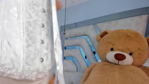 Snapshot of auroraflowers chatting on 01-15-26, 07:28 Aurora online show from 01-15-26, 07:28