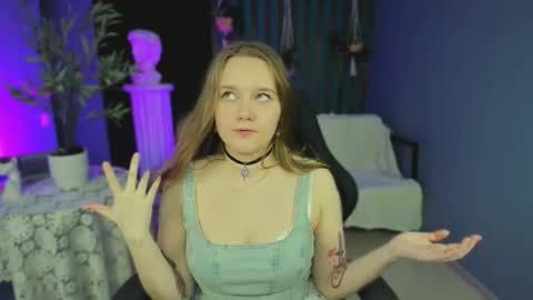 Aurora online show from 03-12-26, 05:41