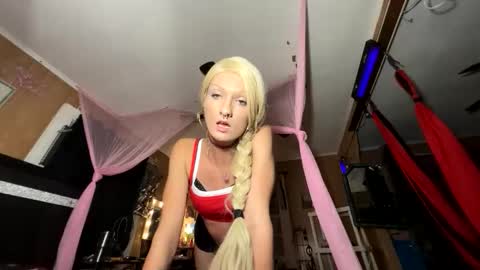 Destiny Nicole online show from 05-14-26, 04:30