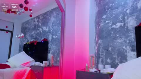 Snapshot of aurorarojas chatting on 12-29-24, 07:28 Aurora Rojas online show from 12-29-24, 07:28