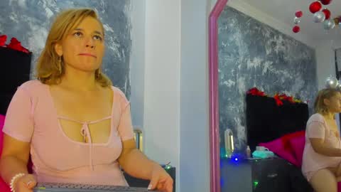 Snapshot of aurorarojas chatting on 01-02-25, 10:26 Aurora Rojas online show from 01-02-25, 10:26