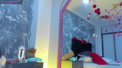 Snapshot of aurorarojas chatting on 01-08-25, 07:24 Aurora Rojas online show from 01-08-25, 07:24