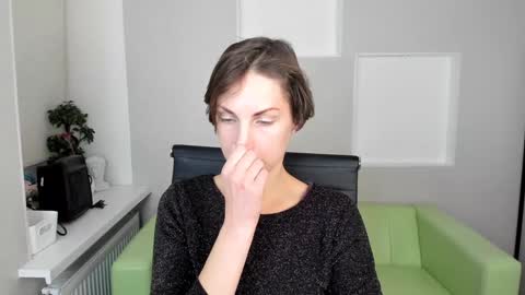 Snapshot of aurorascript chatting on 12-09-24, 06:57 Aurora online show from 12-09-24, 06:57