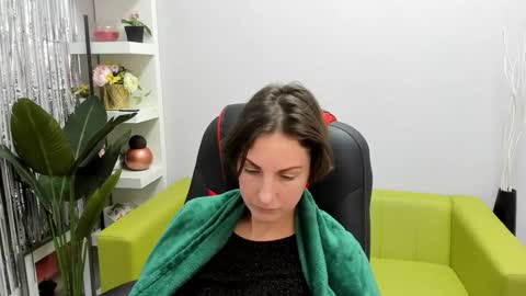 Snapshot of aurorascript chatting on 01-18-25, 05:15 Aurora online show from 01-18-25, 05:15