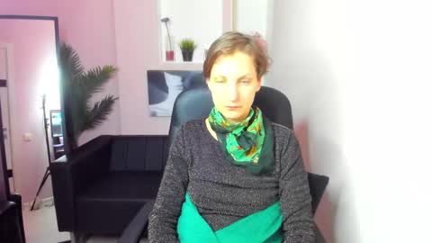 Snapshot of aurorascript chatting on 02-23-25, 03:56 Aurora online show from 02-23-25, 03:56